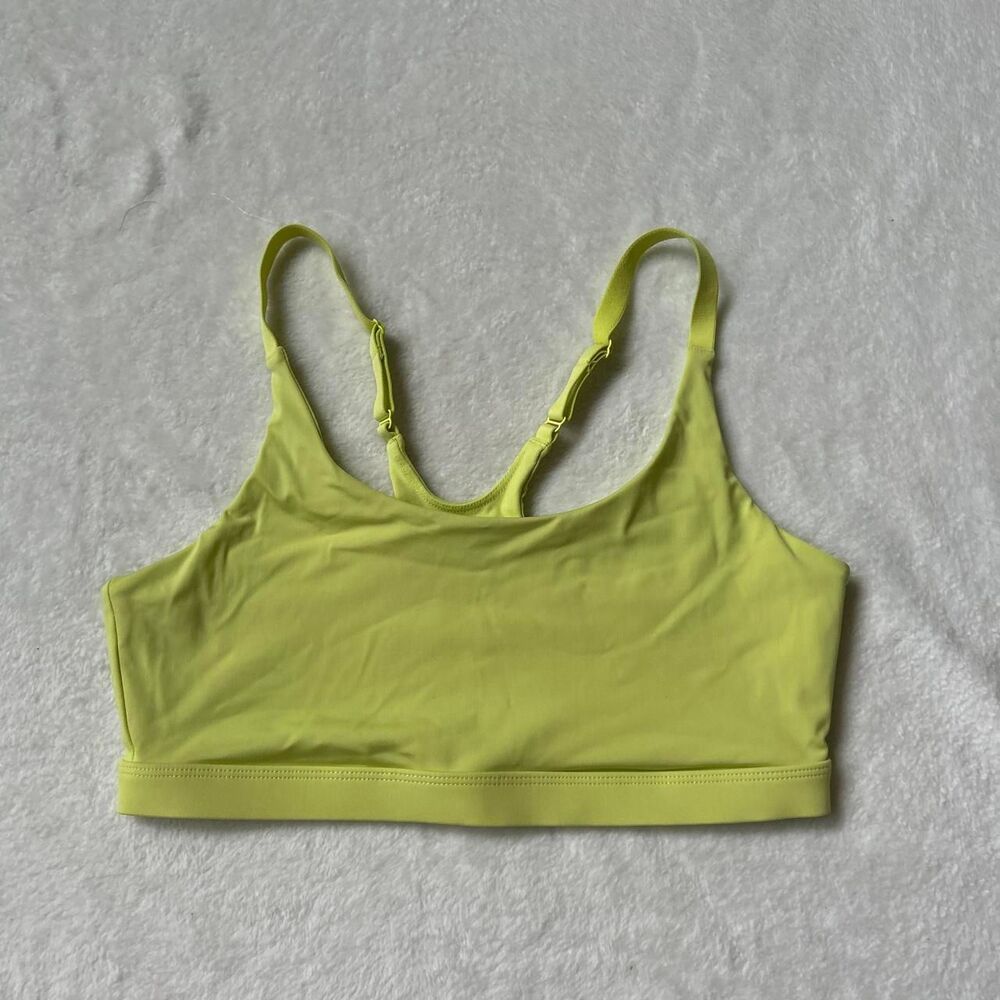 Fabletics Neon yellow Green sports bra with adjustable straps no padding medium